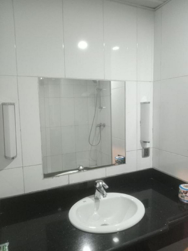 Bathroom 3, golden tulip essential, Owerri Municipal