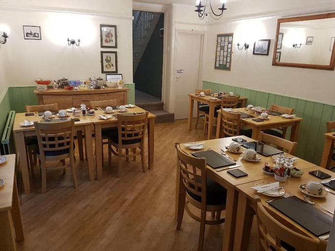 Food & Drinks 5, The Braemar Southport, Sefton