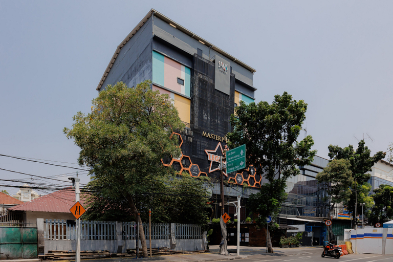 Exterior & Views 2, Sans Hotel Roxy Jakarta, Central Jakarta