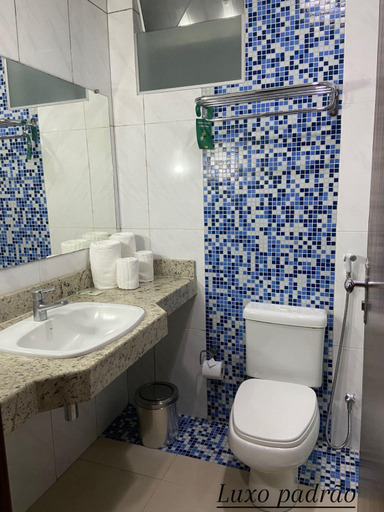 Bathroom 5, Vale dos Carajas Hotel, Parauapebas