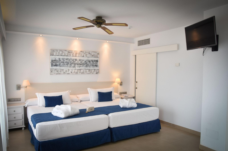 Bedroom 3, Playacapricho Hotel, Almería