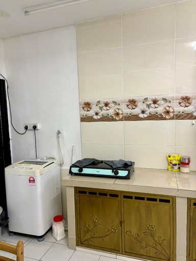 Others 5, HOMESTAY CIKGU NORA near UTHM KPTM IPG muslimonly, Batu Pahat