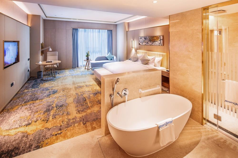 Bathroom, Howard Johnson New District Plaza ZiYang, Ziyang