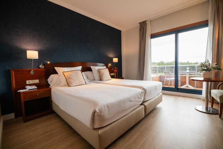 Bedroom 3, Hotel Spa Galatea, Pontevedra