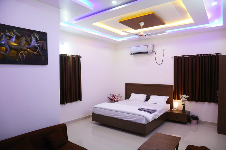 Bedroom, Vinayaka Resorts, Warangal