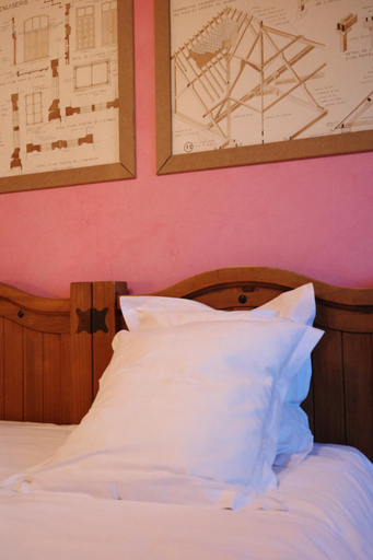 Bedroom 4, Domaine De Peyrolade, Haute-Garonne