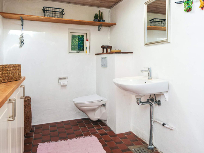 Bathroom, person holiday home in Ebeltoft, Syddjurs