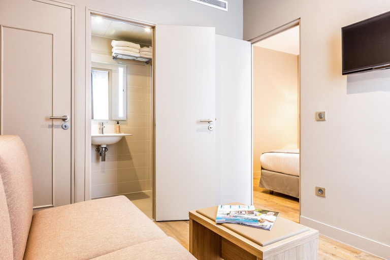 Bedroom 2, Paris d'Issy Hotel Porte de Versailles, Hauts-de-Seine