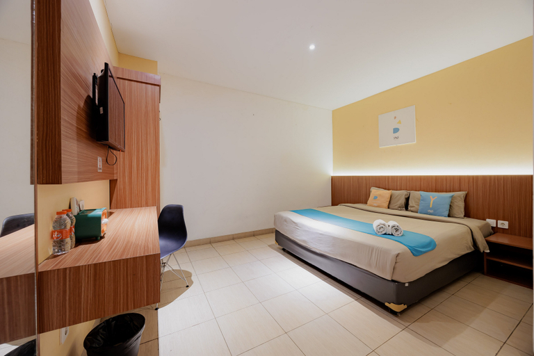 Bedroom 3, Sans Hotel Roxy Jakarta, Jakarta Pusat