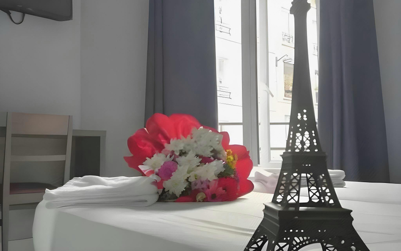 Bedroom 3, Hotel du Globe 18, Paris