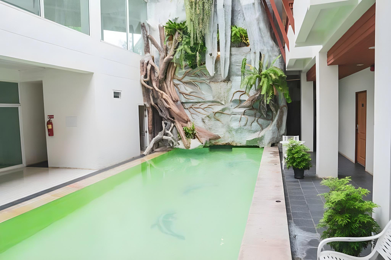 Sport & Beauty 5, V Verve Service Apartment Hotel, Muang Chachoengsao