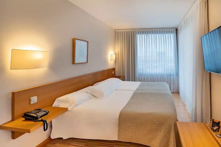 Bedroom 2, Gran Hotel Victoria, Cantabria