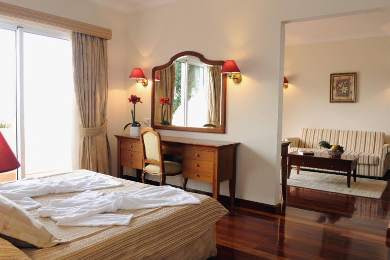 Bedroom 3, Ocean Gardens, Funchal