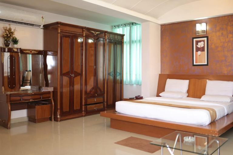 Bedroom 2, CHIRANTH LODGE, Hassan