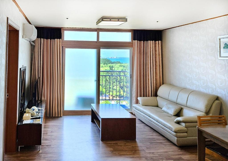 Bedroom 4, Jeju Ilsung Beach Condo, Jeju