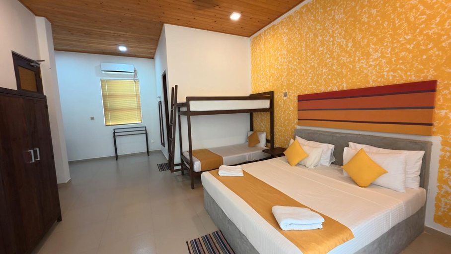 Bedroom 2, Ananthara Resort, N. Palatha East