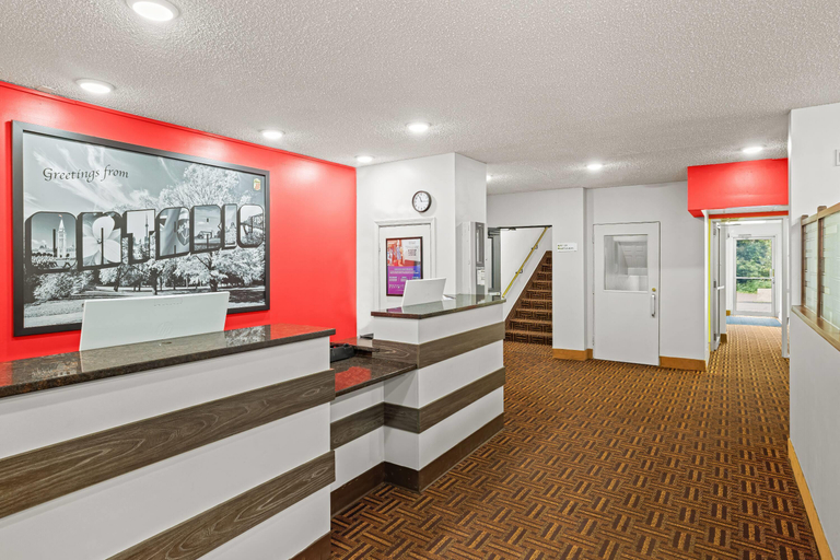 Public Area 2, Super 8 by Wyndham Thunder Bay, Thunder Bay