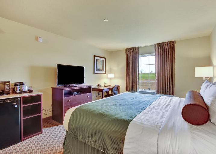 Bedroom 3, Cobblestone Hotel & Suites - Waynesboro, Franklin