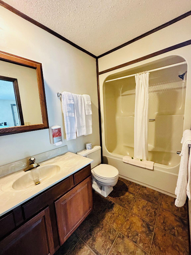 Bathroom 3, Silver Sands Hotel & Resort, Oceana