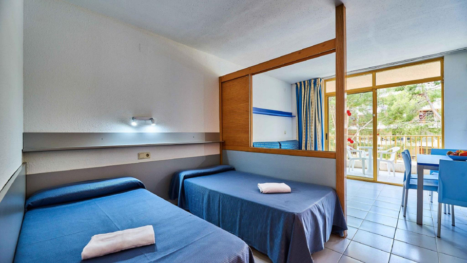 Bedroom 2, Inter 2, Tarragona