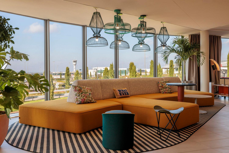 Public Area 3, Hampton by Hilton Lyon Airport, Rhône