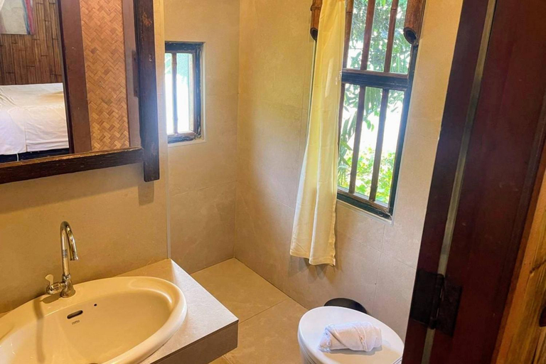 Bathroom 4, Railay Garden View Resort, Mueang Krabi