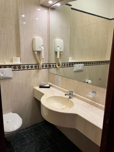 Bathroom 4, Hotel Primavera dell'Etna, Catania
