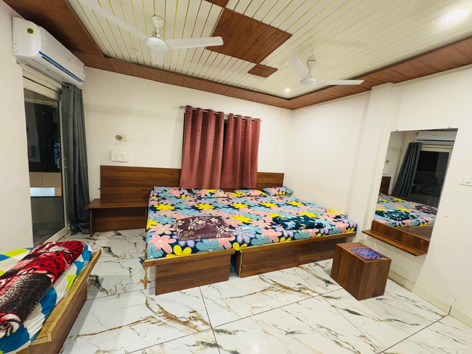 Others 4, Hotel Shree Siddhi vinayak, Ujjain