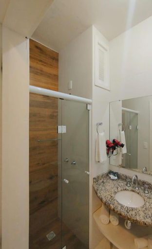 Bathroom, Hotel Porto de Paz - Shantiniketan, São Francisco do Sul