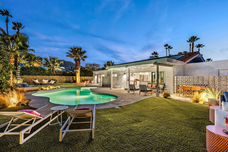 Pool 3, Kaptur Palms, Riverside