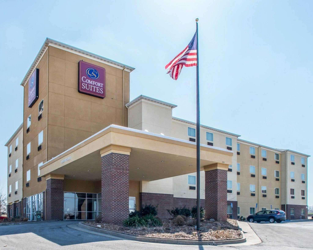 Exterior & Views 2, Comfort Suites Columbia - University Area, Boone