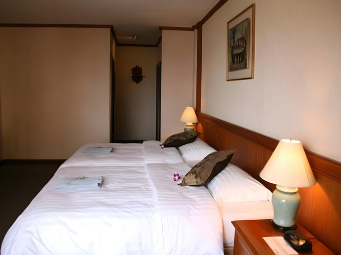 Bedroom 3, Sailom Hotel, Hua Hin