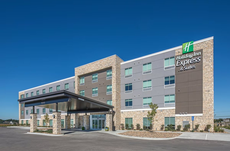 Exterior & Views 4, Holiday Inn Express & Suites WEST OMAHA - ELKHORN, Douglas