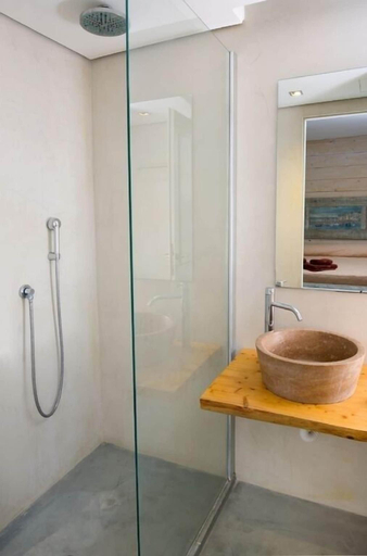 Bathroom 4, Gloria Maris Hotel Suites and Villa, Ionian Islands