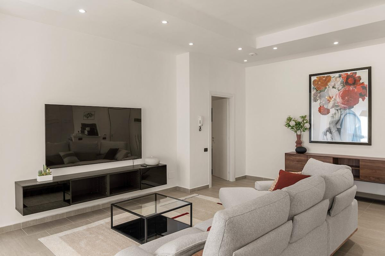 3, Como Hillview Apartment by Aura Luxury Collection, Como