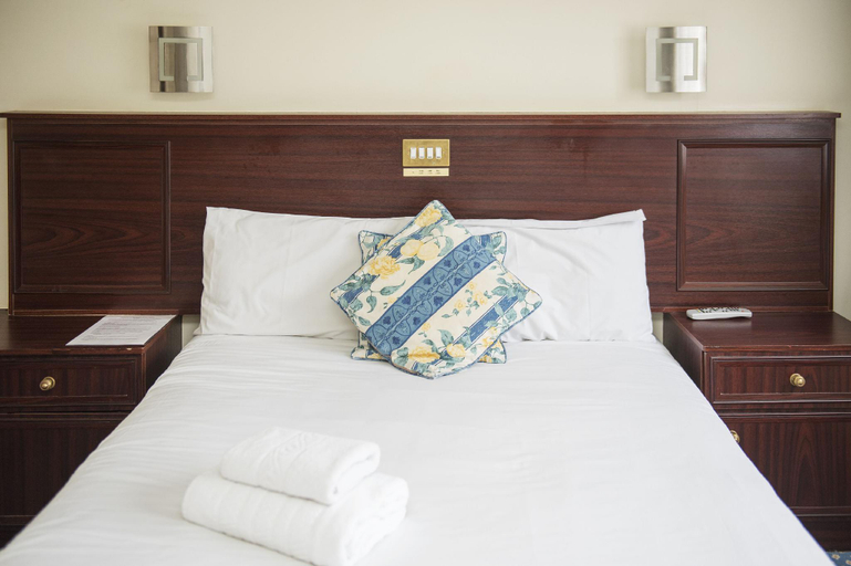 Bedroom 3, Himley Country Hotel, Staffordshire