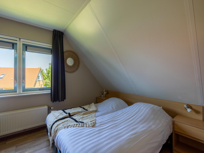 Bedroom, Villa in Medemblik near Waterfront, Andijk