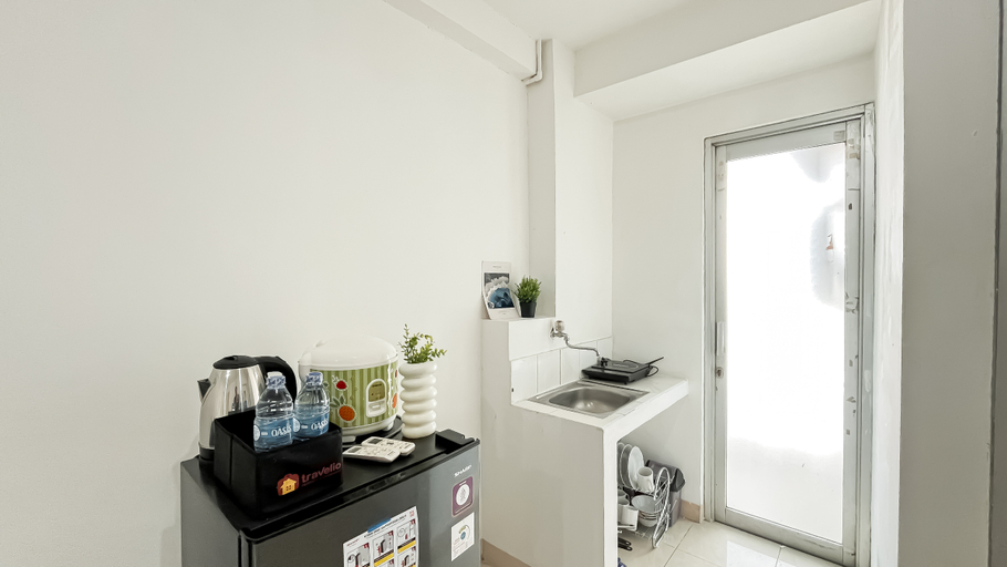 Others 4, Basic 2BR Apartment at Green Bay Pluit By Travelio, Jakarta Utara