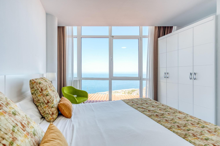 Bedroom 4, Holiday Club Jardin Amadores, Las Palmas