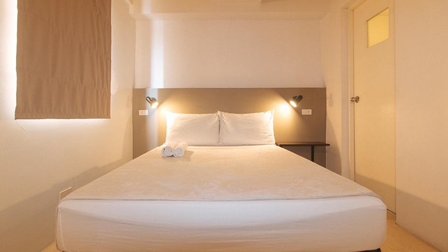 Bedroom 4, 59 Xavierville by RedDoorz, Quezon City