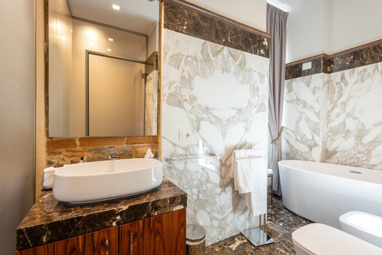 Bathroom 5, Donati Luxury Tower, Florence
