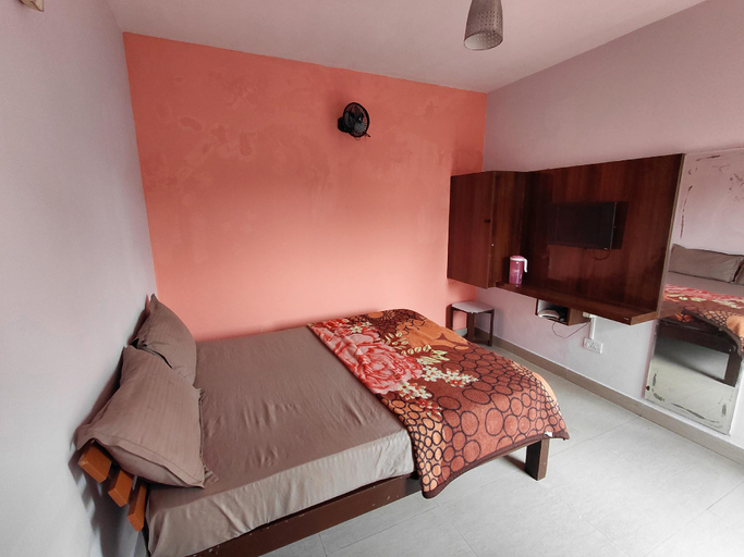 Bedroom 2, Prakash Residency, The Nilgiris