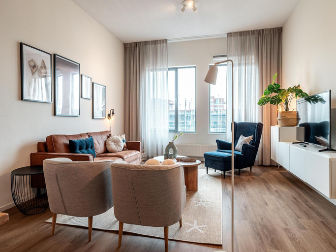 3, Beautiful apartment with harbour views., Den Haag