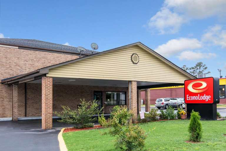 Exterior & Views 2, Park Inn by Radisson, Weldon - Roanoke Rapids, Halifax
