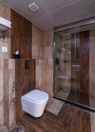 Bathroom 5, Parakkat Nature Resort, Idukki