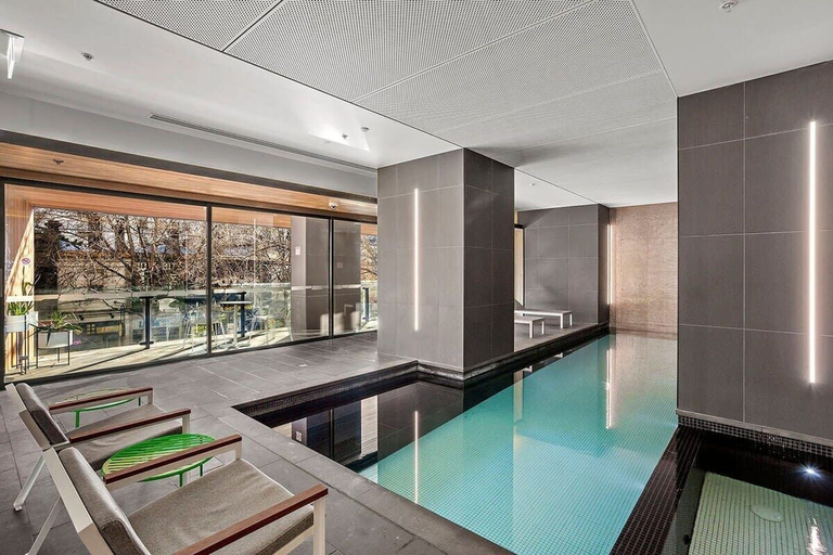 Interior 5, Modern 2BR Apt Next to Victoria Market, City Views, Melbourne