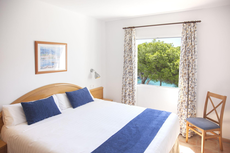Bedroom 3, Inturotel Esmeralda Park, Baleares