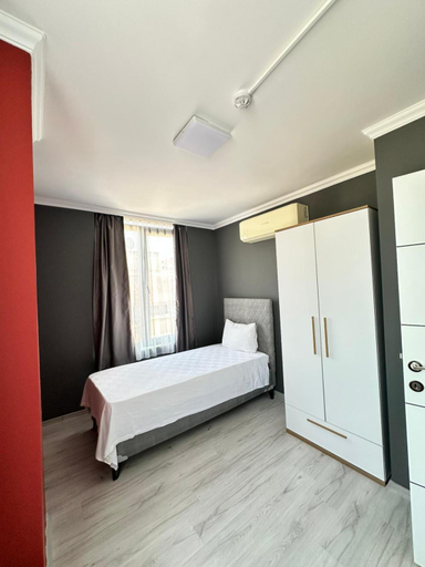 Bedroom 2, Bazalt Apart Hotel, Yomra