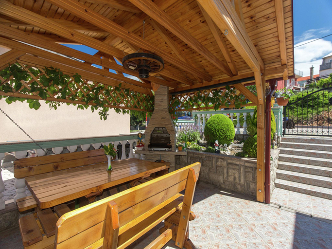 3, Apartment in Senj with Stunning Sea Views, Senj