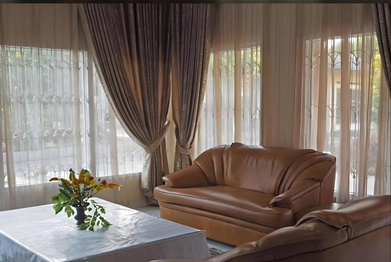 Public Area 2, Gabelo homestay, Bukittinggi